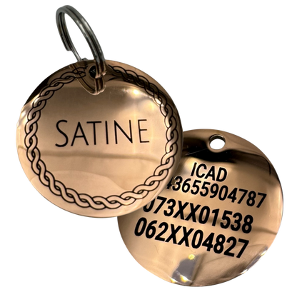 Vue de face de la médaille ronde cercée acier