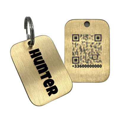 Plaque d'identité en laiton avec QR Code pour chien – UNIKTAG